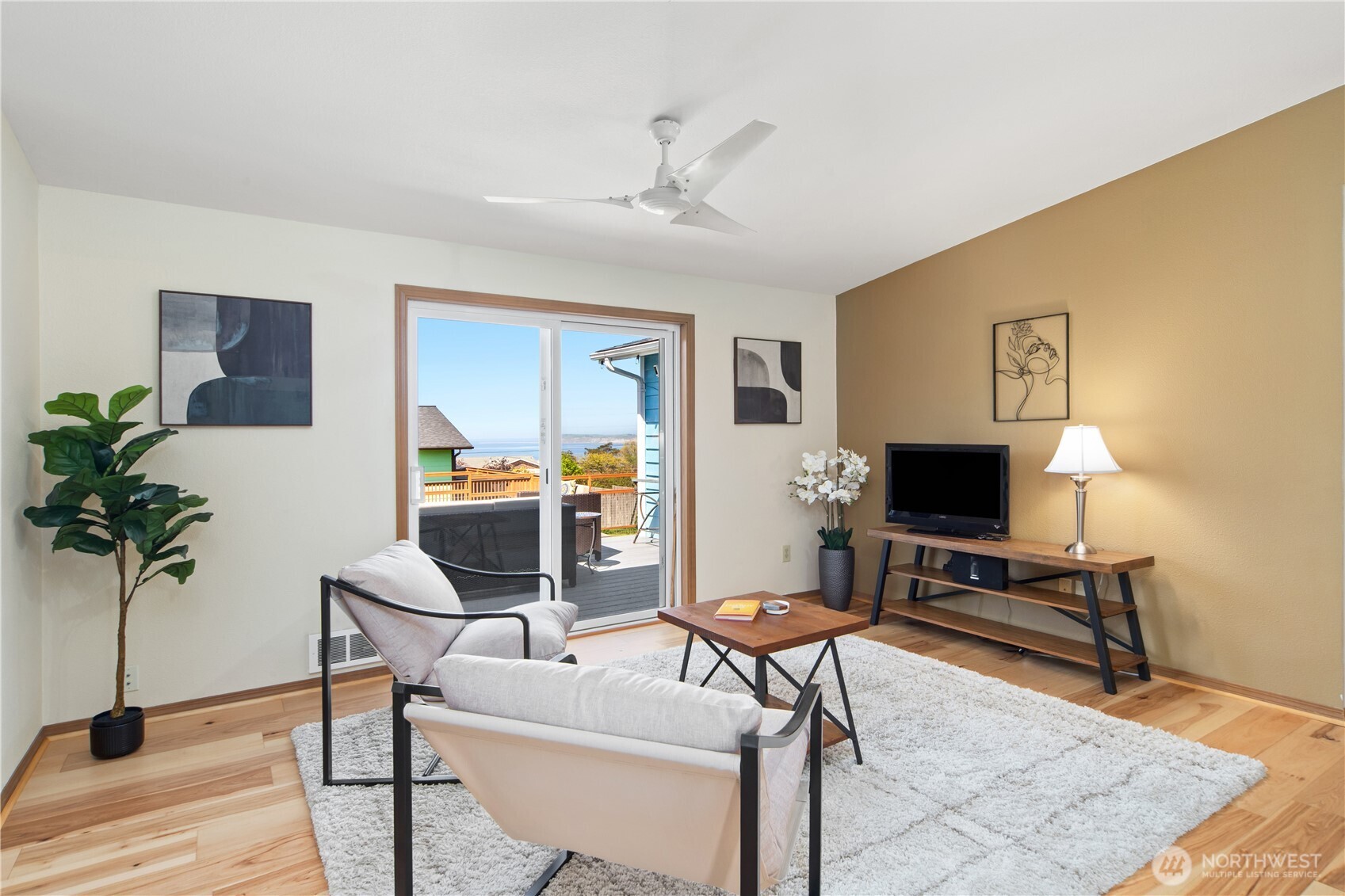 213 San Juan Drive , Port Townsend, WA 98368