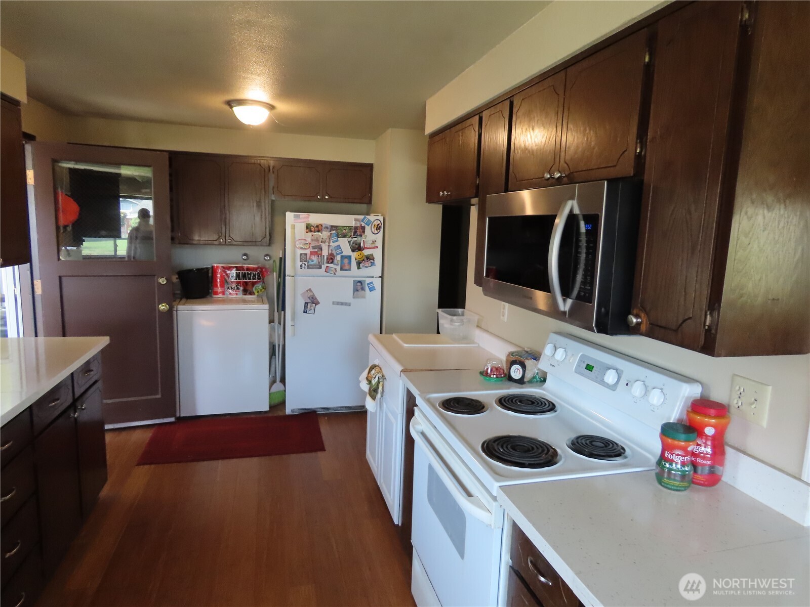 2108 Tacoma Road E, Puyallup, WA 98371