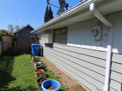 2108 Tacoma Road E, Puyallup, WA 98371 - Photo 32