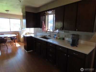 2108 Tacoma Road E, Puyallup, WA 98371 - Photo 6