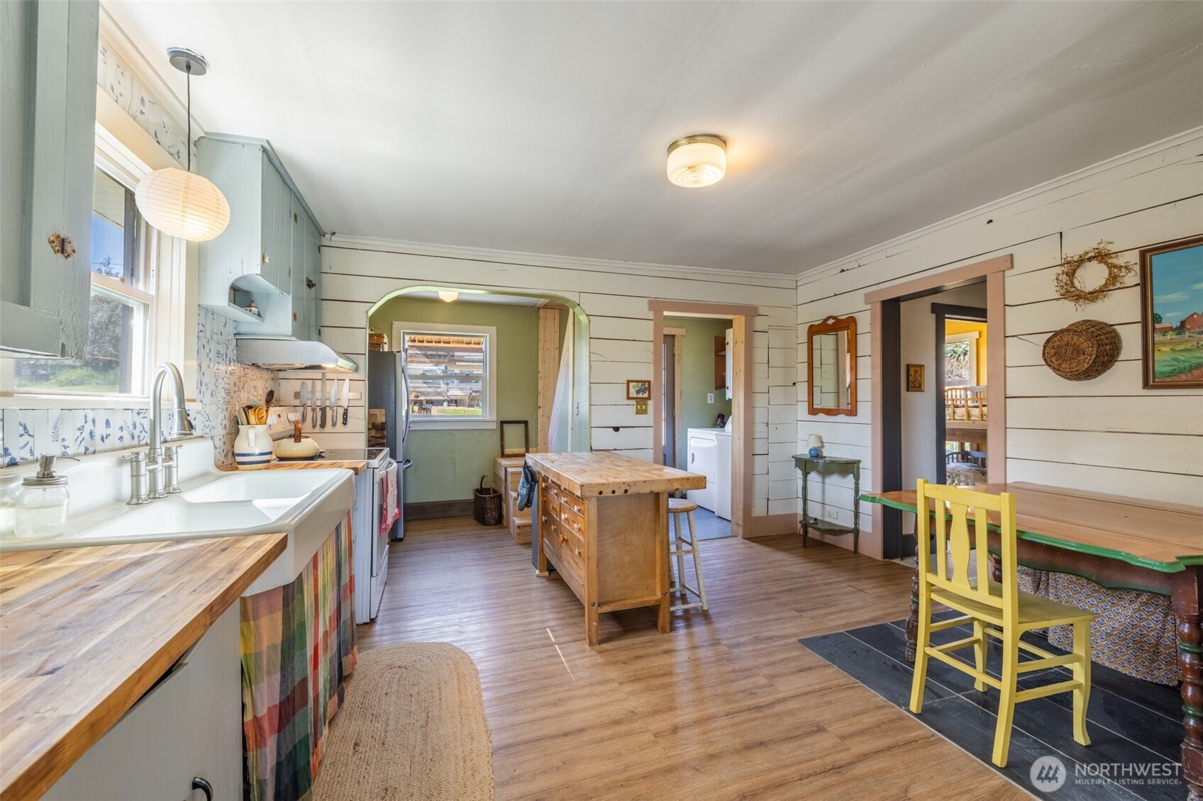 311 W Nevada Avenue , Roslyn, WA 98941