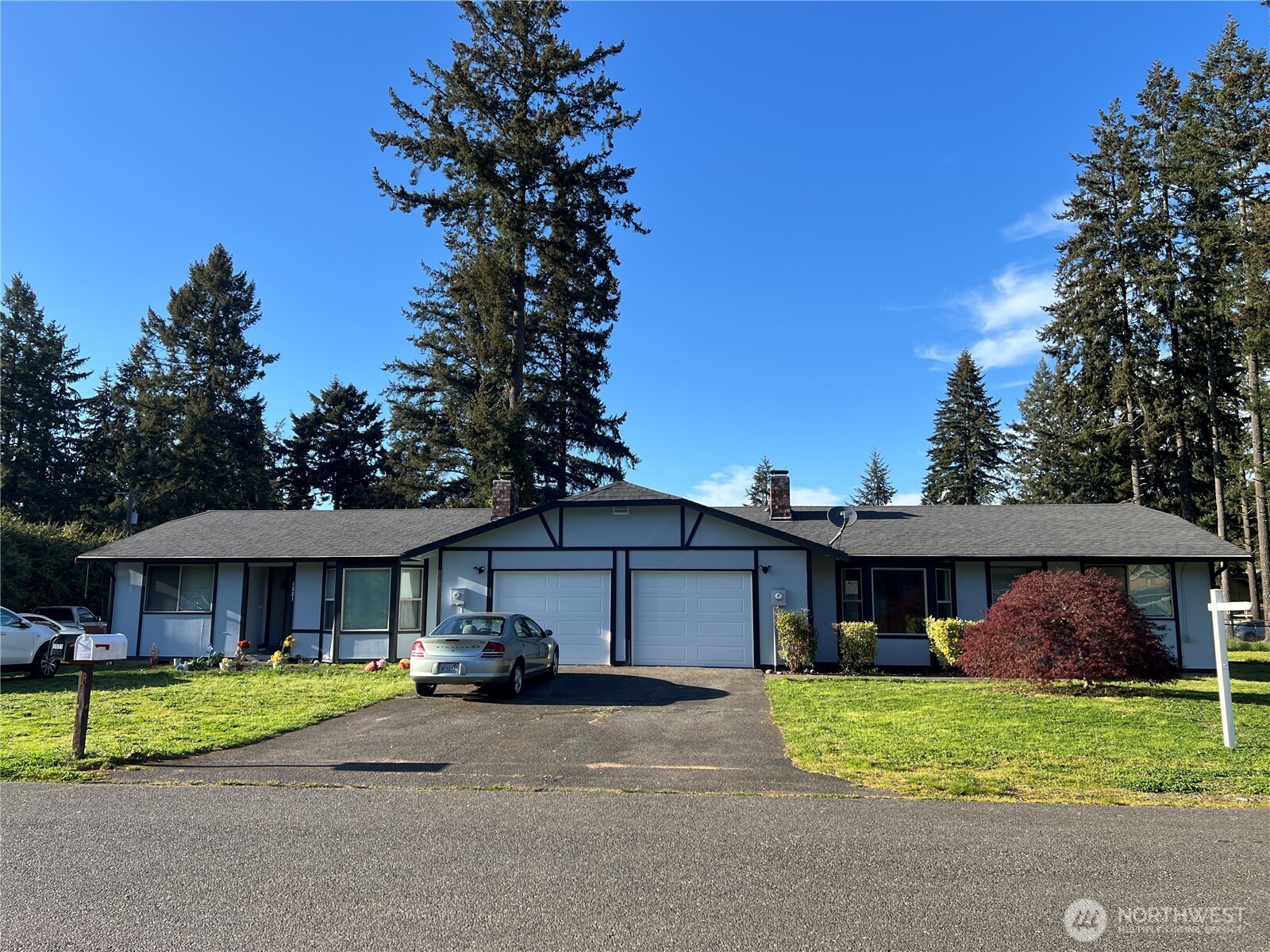 1521 1523 151st Street Ct S, Spanaway, WA 98387-8827