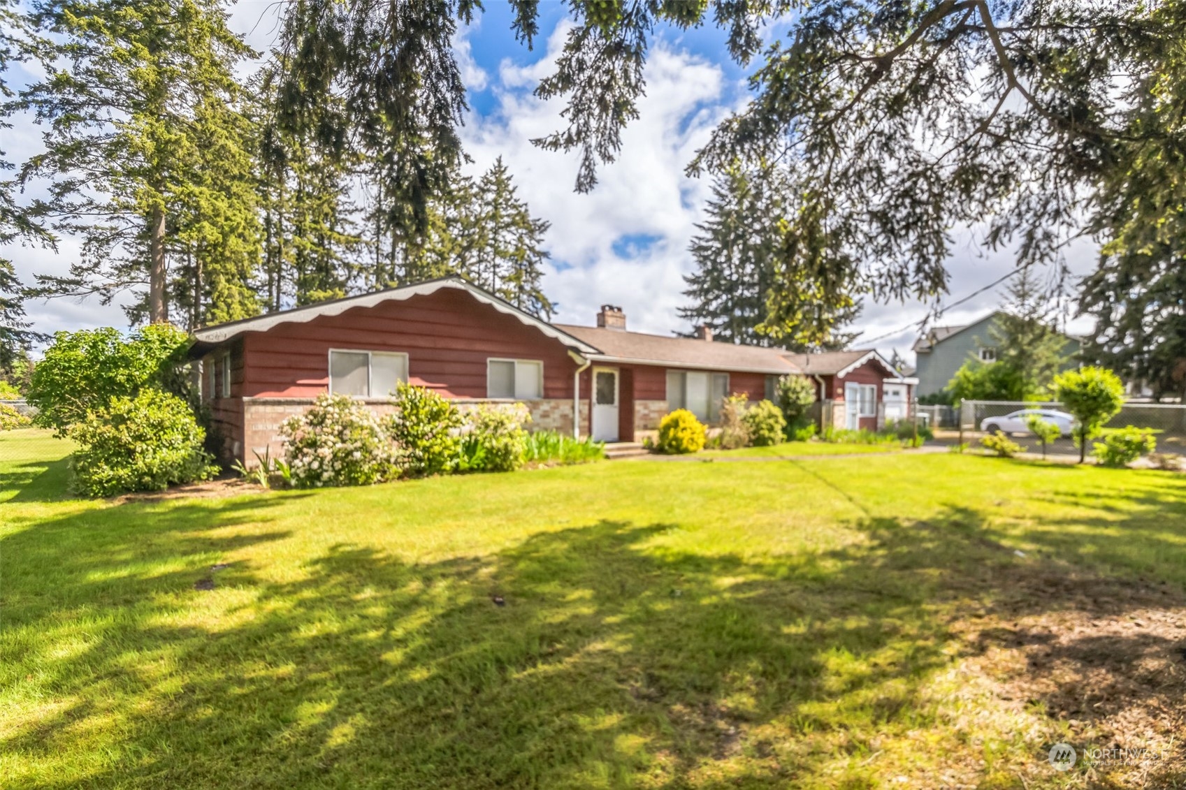 2515 176th Street E, Tacoma, WA 98445