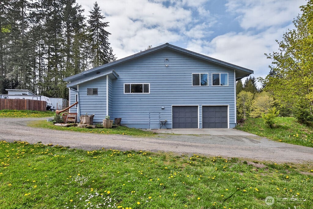 91 W Goforth Road , Sequim, WA 98382