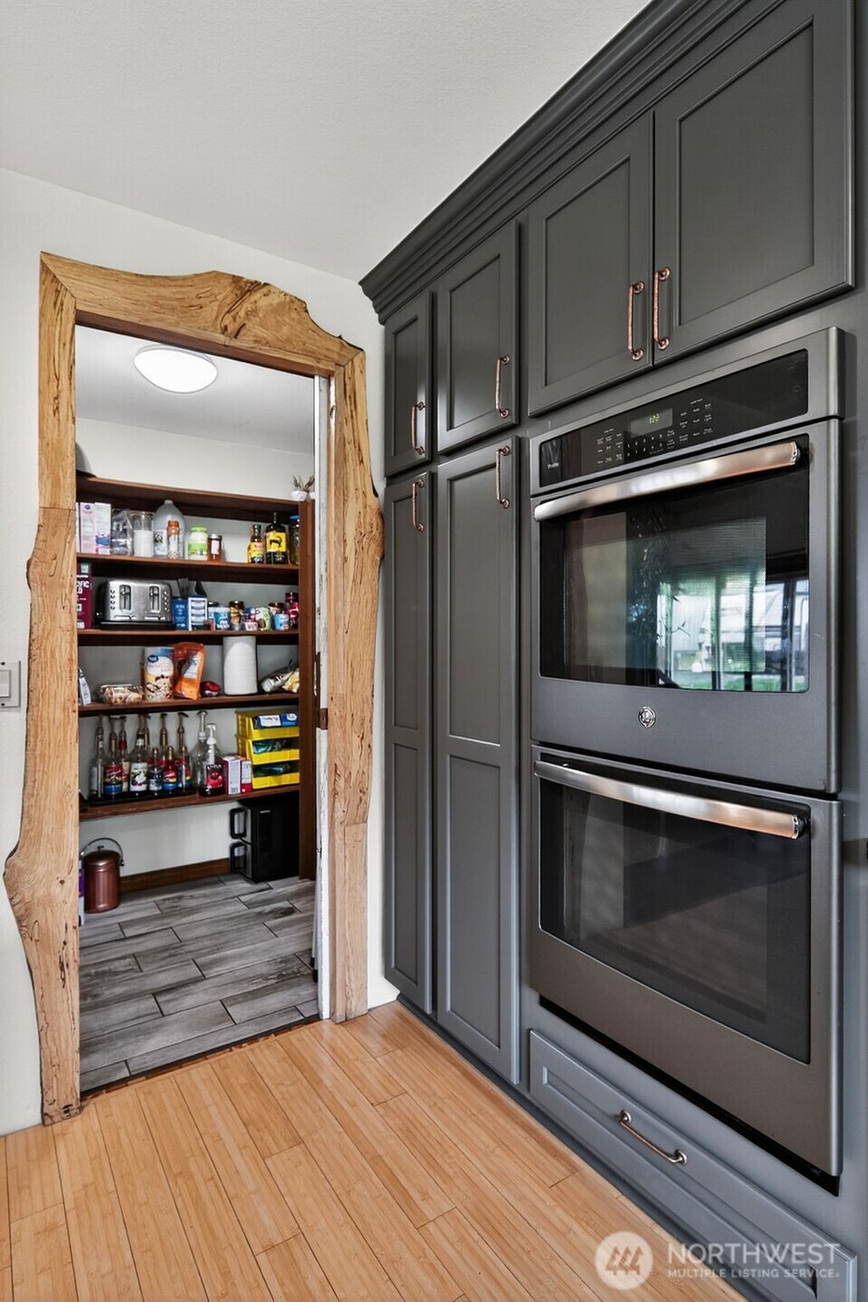 91 W Goforth Road , Sequim, WA 98382