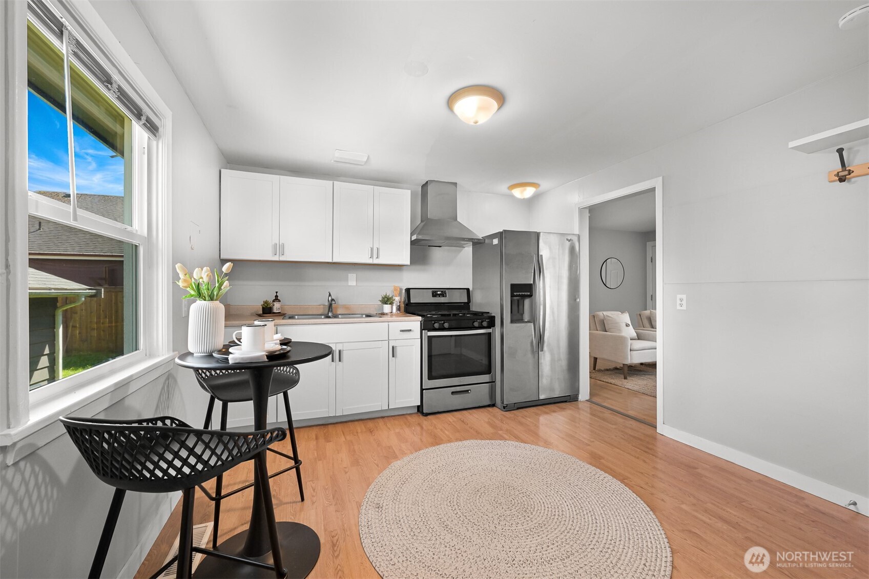 1056 Harrison Avenue , Blaine, WA 98230