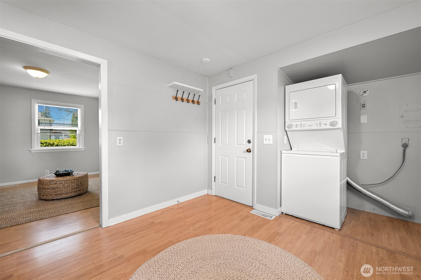 1056 Harrison Avenue , Blaine, WA 98230