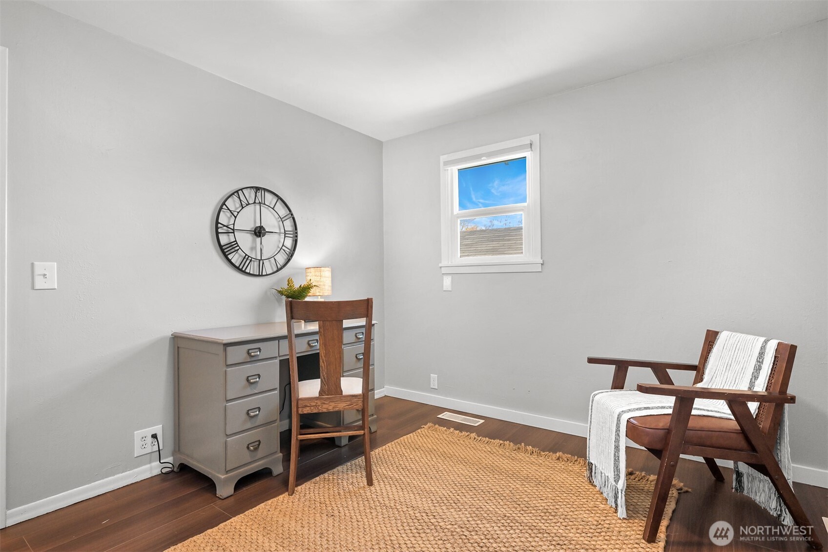 1056 Harrison Avenue , Blaine, WA 98230