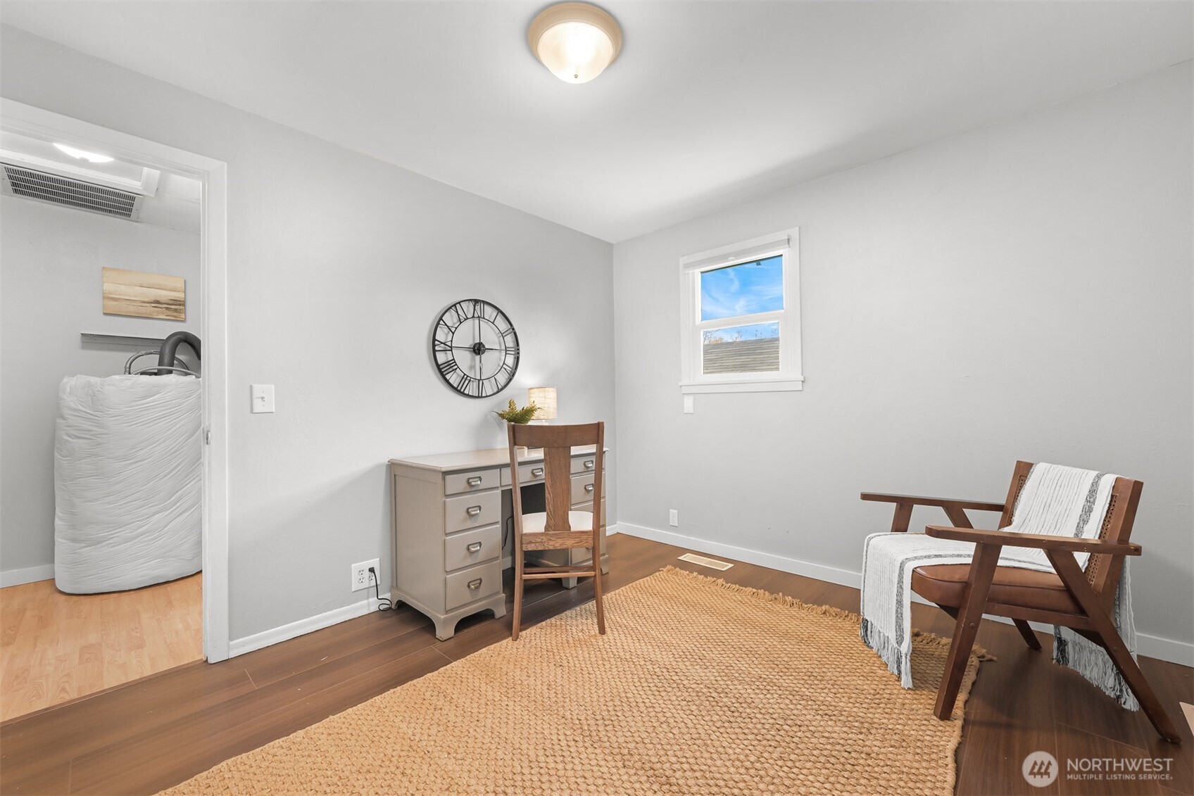 1056 Harrison Avenue , Blaine, WA 98230