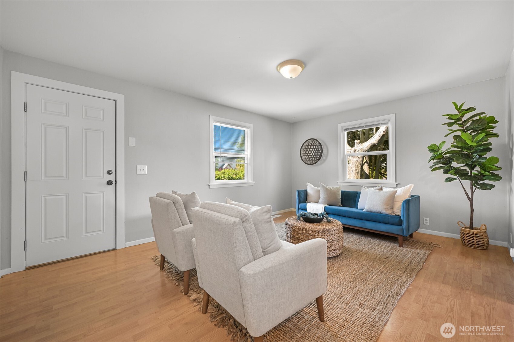 1056 Harrison Avenue , Blaine, WA 98230
