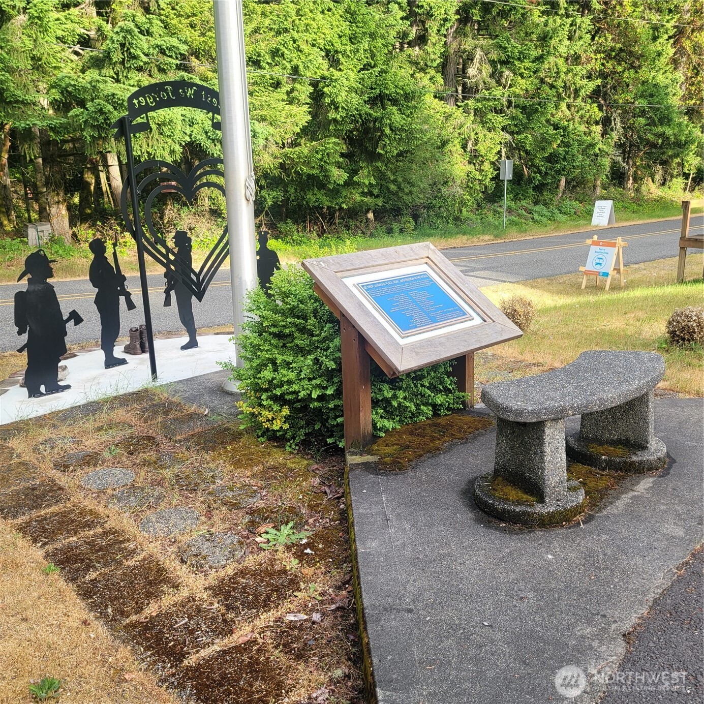 8922 129th Avenue Ct , Anderson Island, WA 98303
