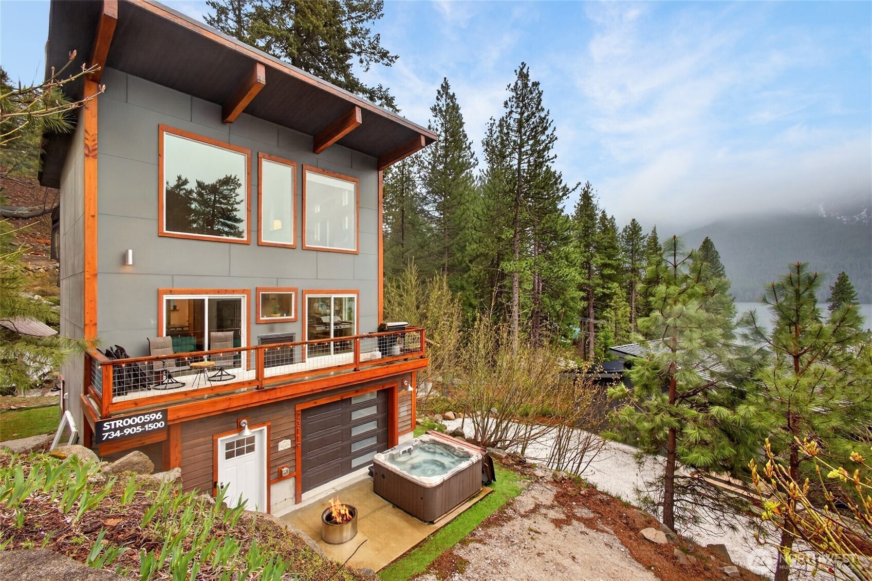 23119 Lake Wenatchee Hwy , Leavenworth, WA 98826