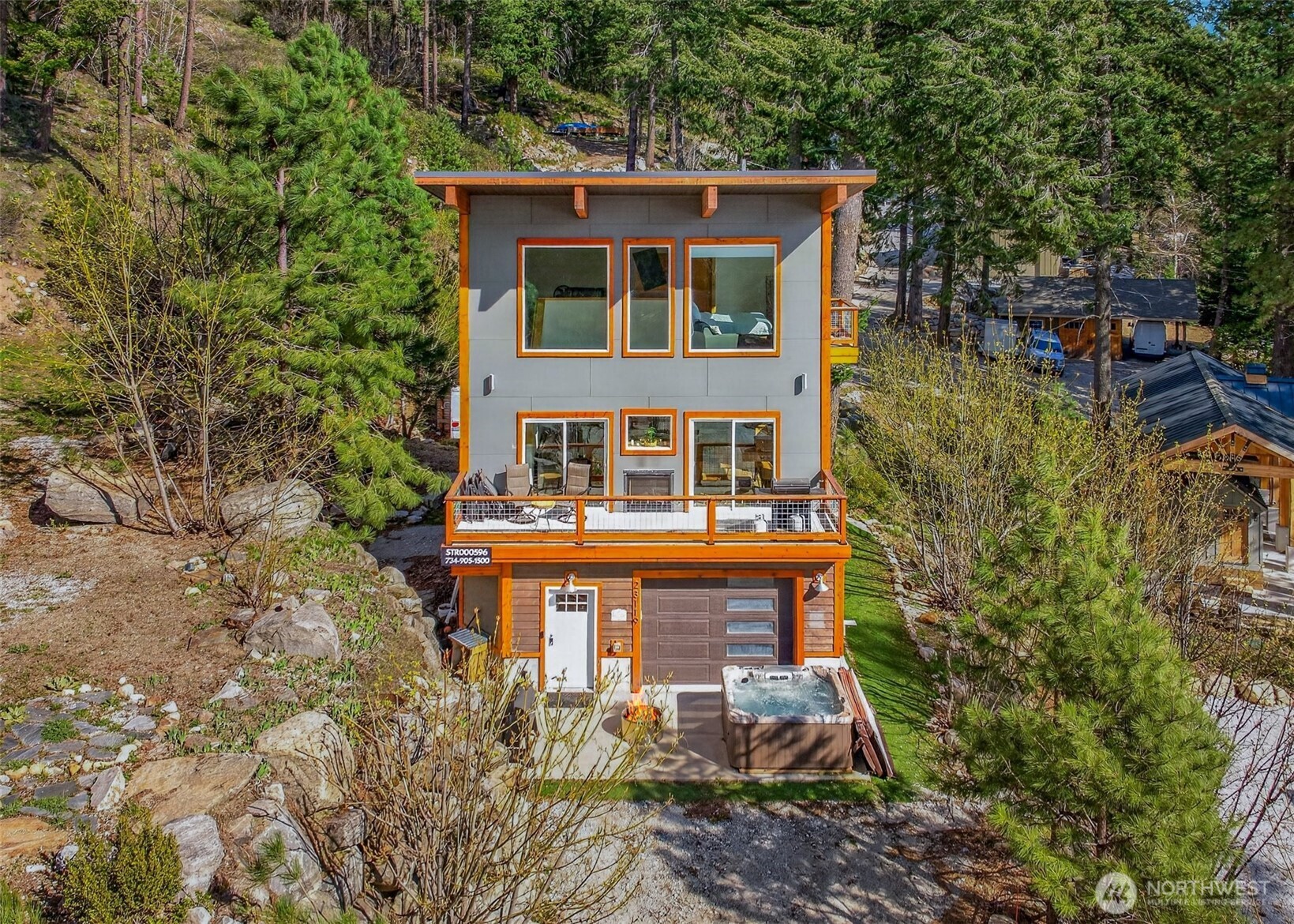 23119 Lake Wenatchee Hwy , Leavenworth, WA 98826
