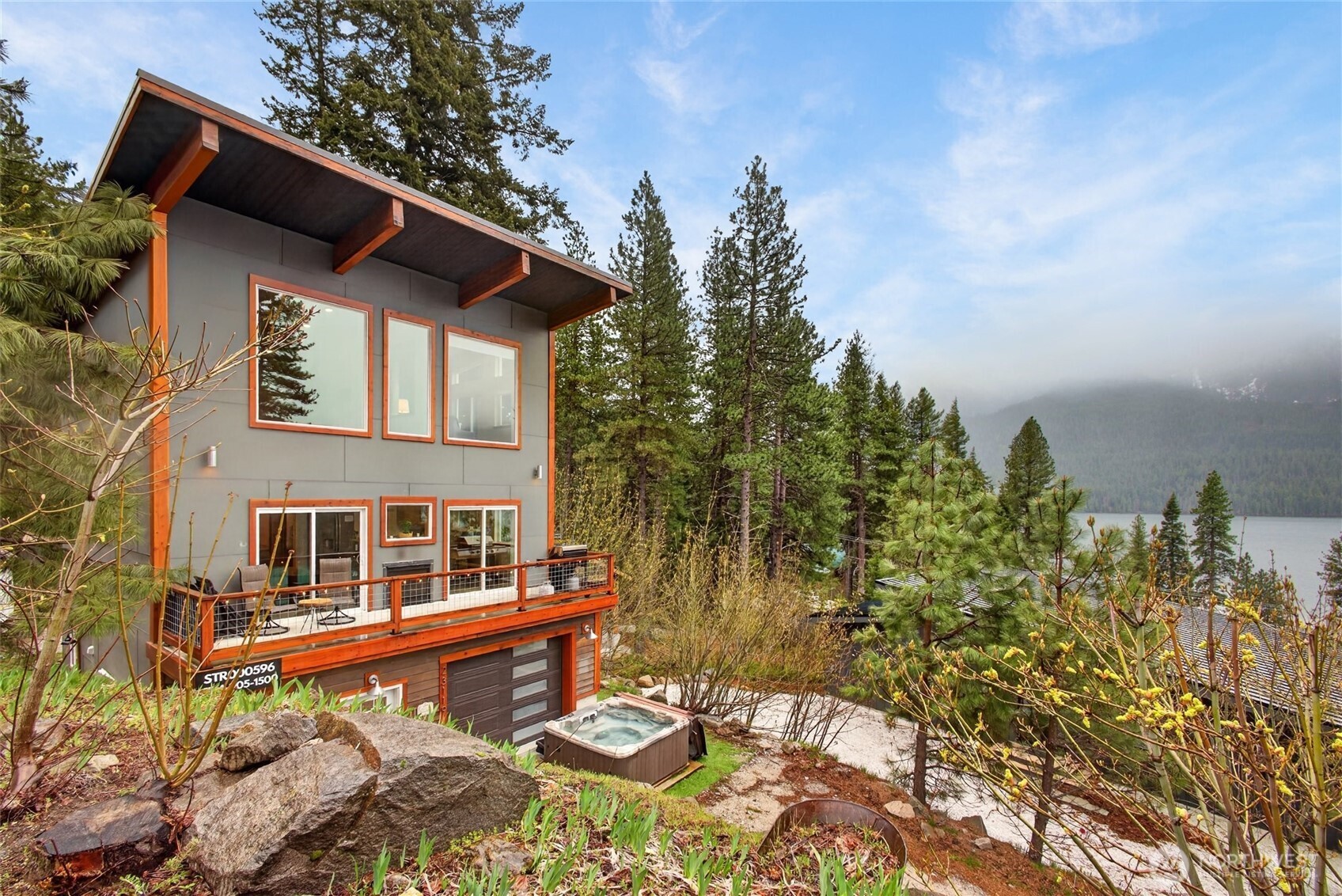 23119 Lake Wenatchee Hwy , Leavenworth, WA 98826