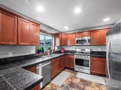 1011 94th Drive NE, Lake Stevens, WA 98258 - Photo 12