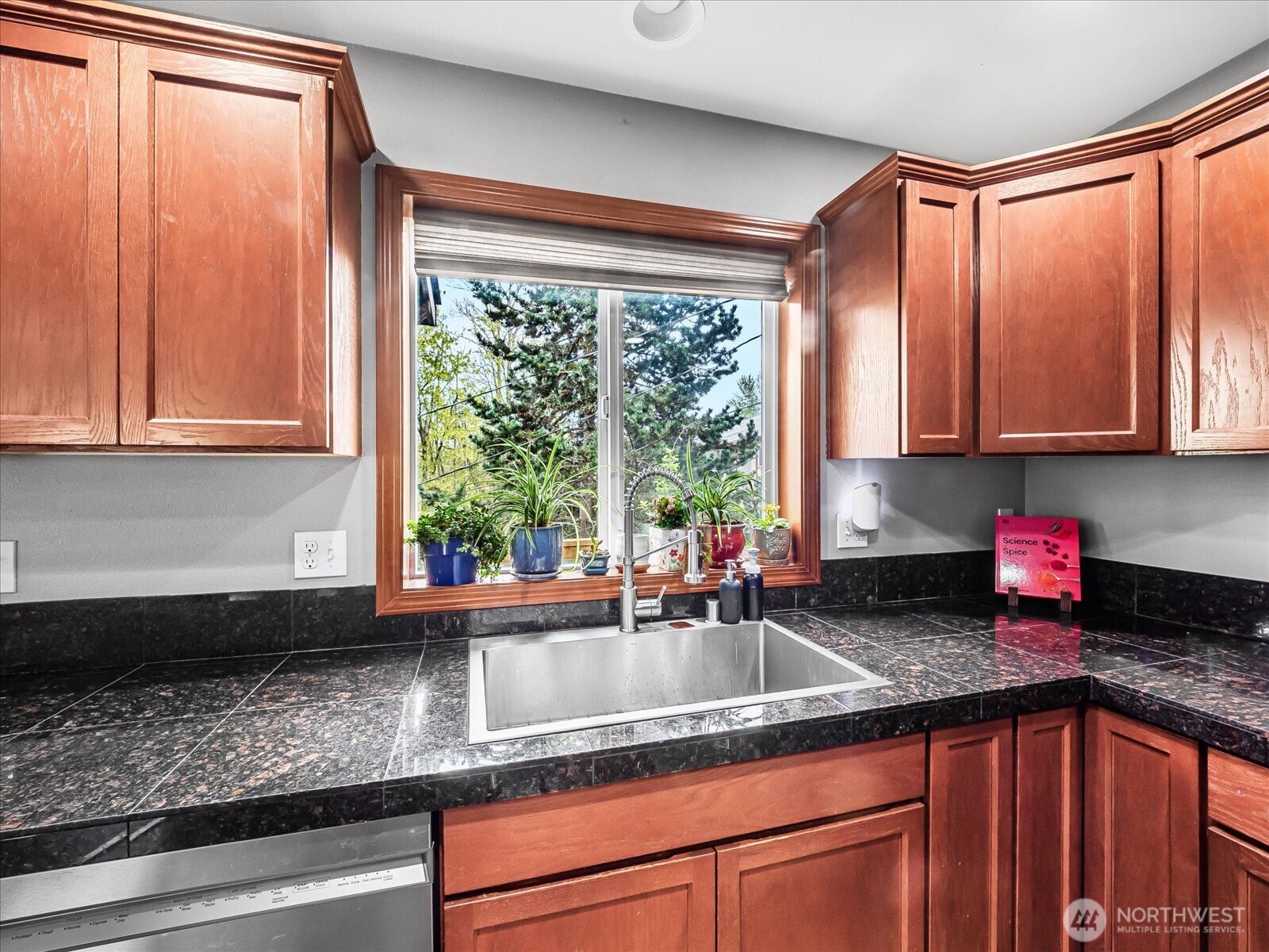 1011 94th Drive NE, Lake Stevens, WA 98258