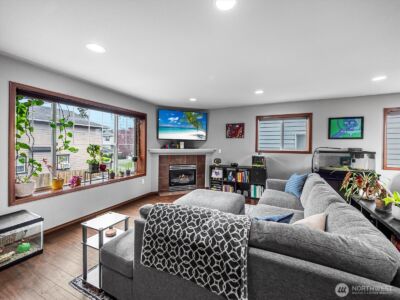 1011 94th Drive NE, Lake Stevens, WA 98258 - Photo 5