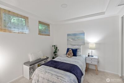 327 108 Avenue SE, Bellevue, WA 98004 - Photo 25