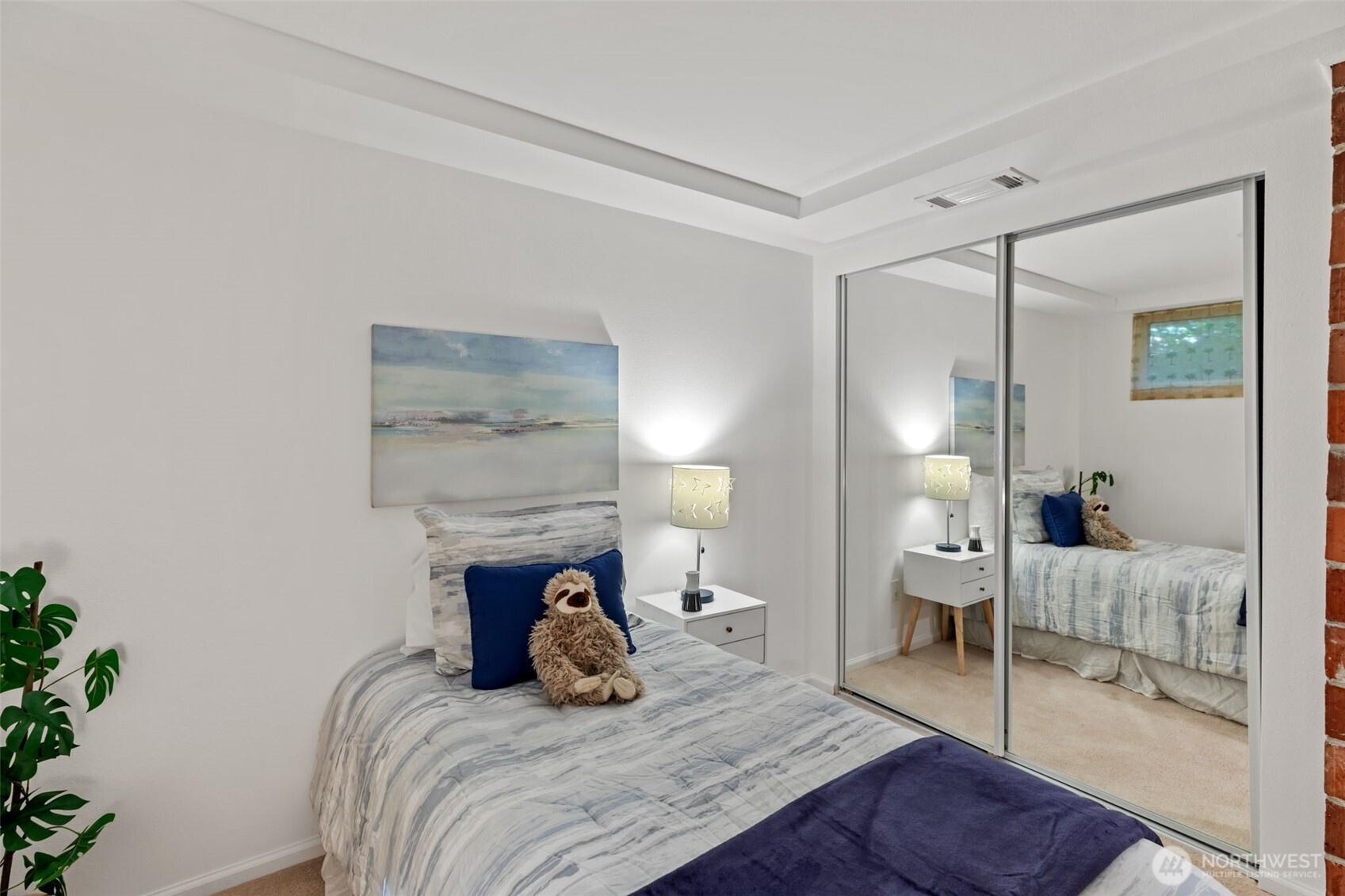 327 108 Avenue SE, Bellevue, WA 98004