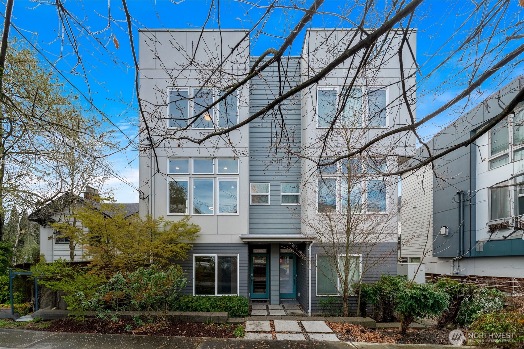 2409 NW 64th Street , Seattle, WA 98107