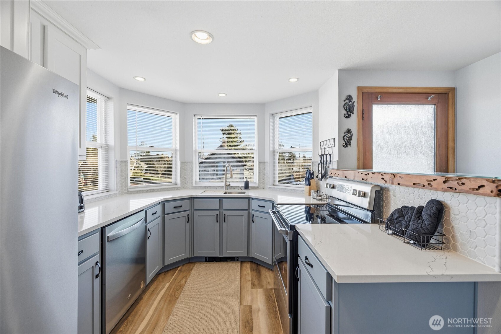 110 N 1st Street , La Conner, WA 98257
