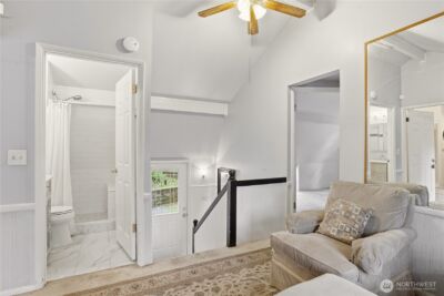 12404 NE 6th Place , Bellevue, WA 98005 - Photo 24