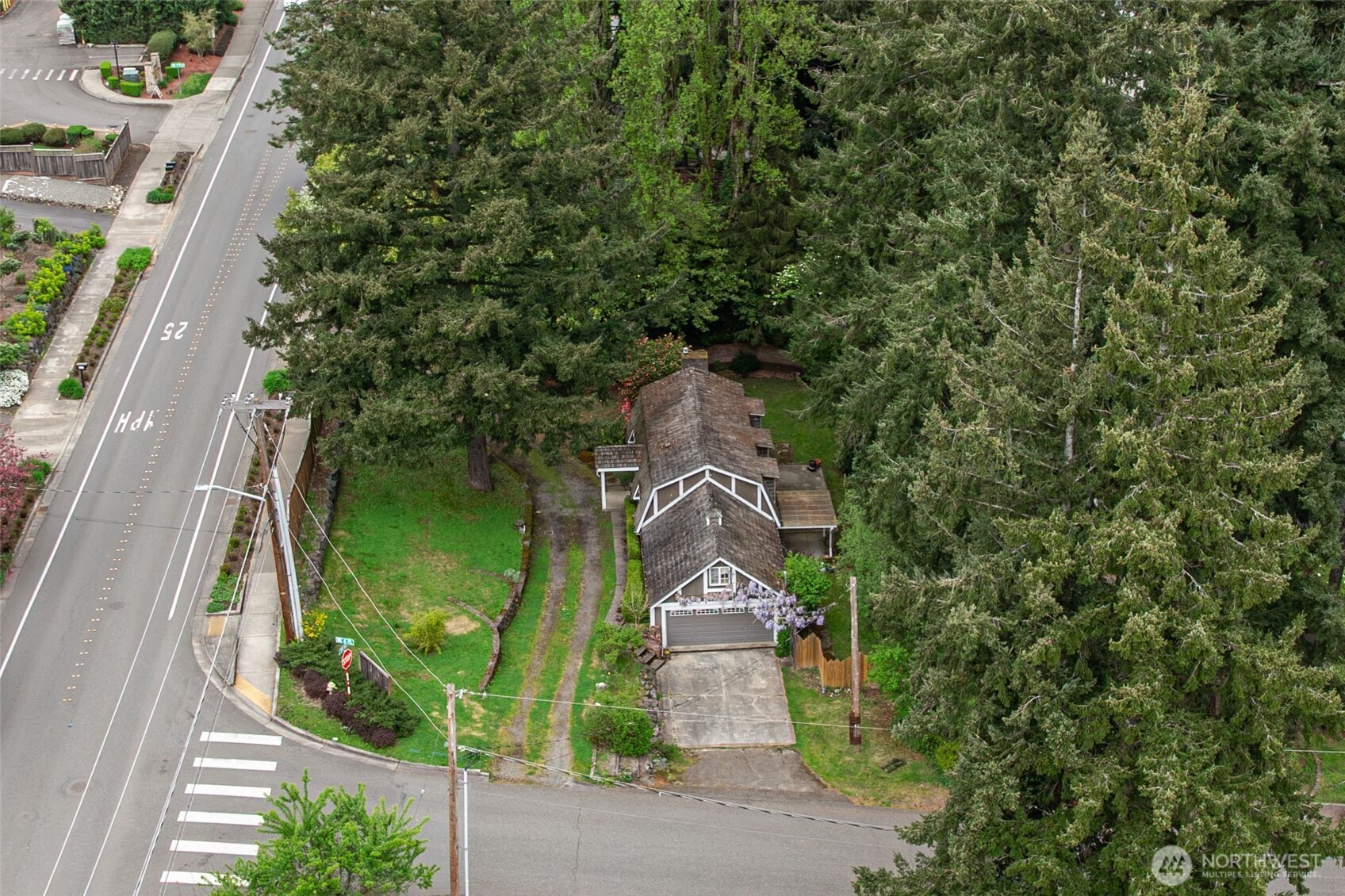 12404 NE 6th Place , Bellevue, WA 98005