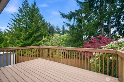 20210 107th Avenue NE, Bothell, WA 98011 - Photo 4