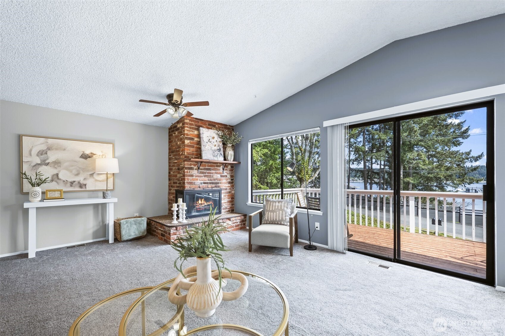296 298 North Shore Boulevard , Fox Island, WA 98333