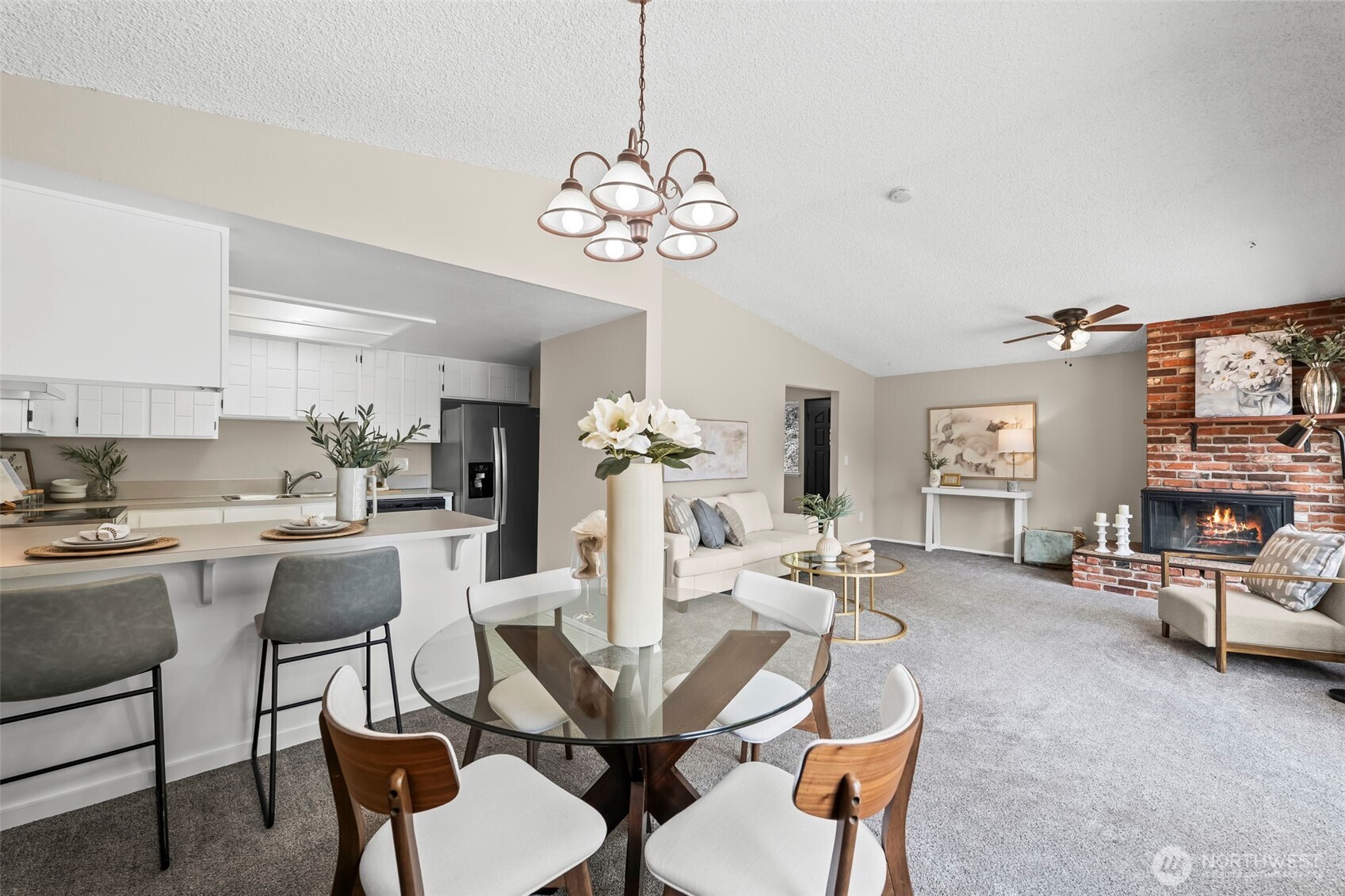 296 298 North Shore Boulevard , Fox Island, WA 98333