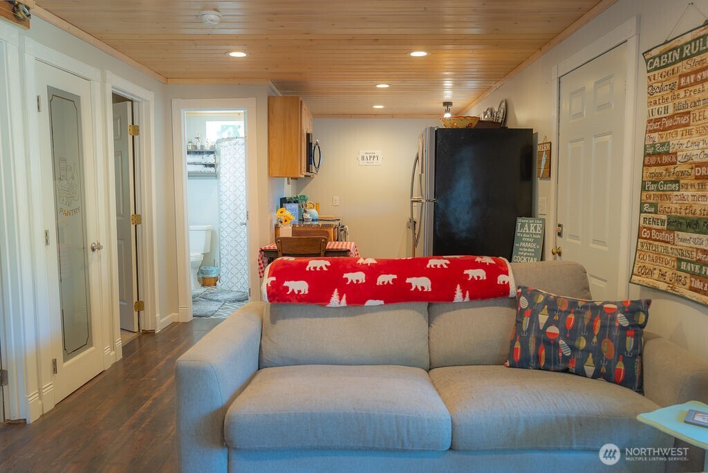 11406 Alpine Drive SW, Port Orchard, WA 98367