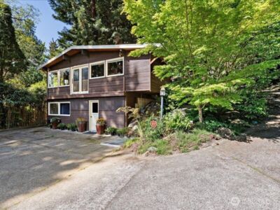 6418 E Mercer Way , Mercer Island, WA 98040 - Photo 11