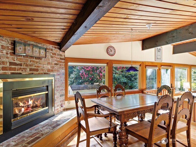 6418 E Mercer Way , Mercer Island, WA 98040