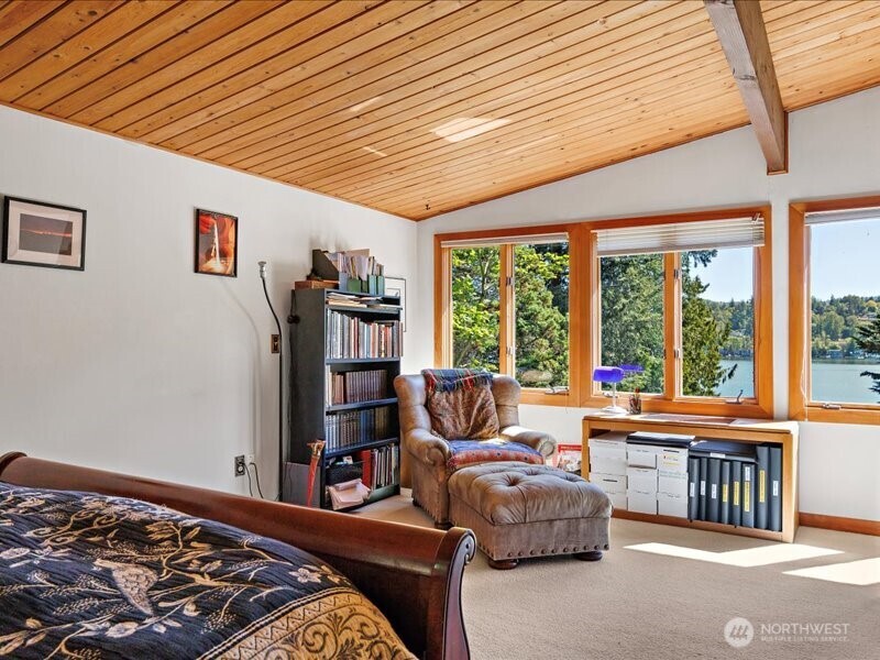 6418 E Mercer Way , Mercer Island, WA 98040