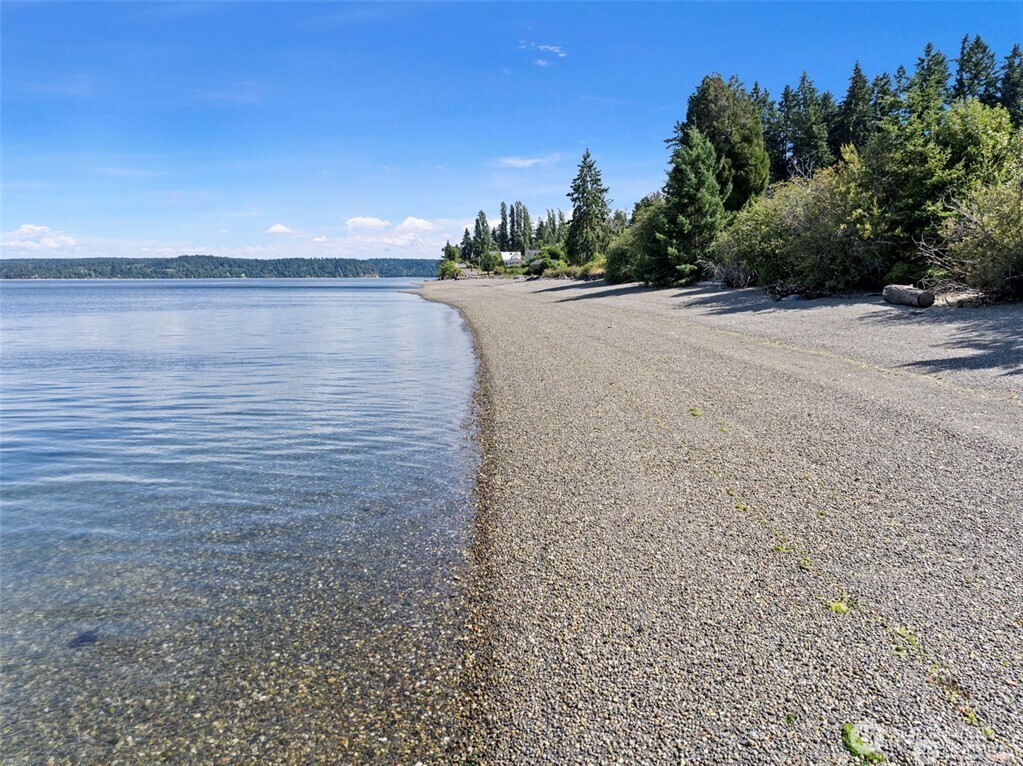 10601 87th Street Ct , Anderson Island, WA 98303