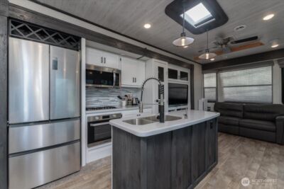 990 Upper Ridge Road , Chelan, WA 98816 - Photo 14