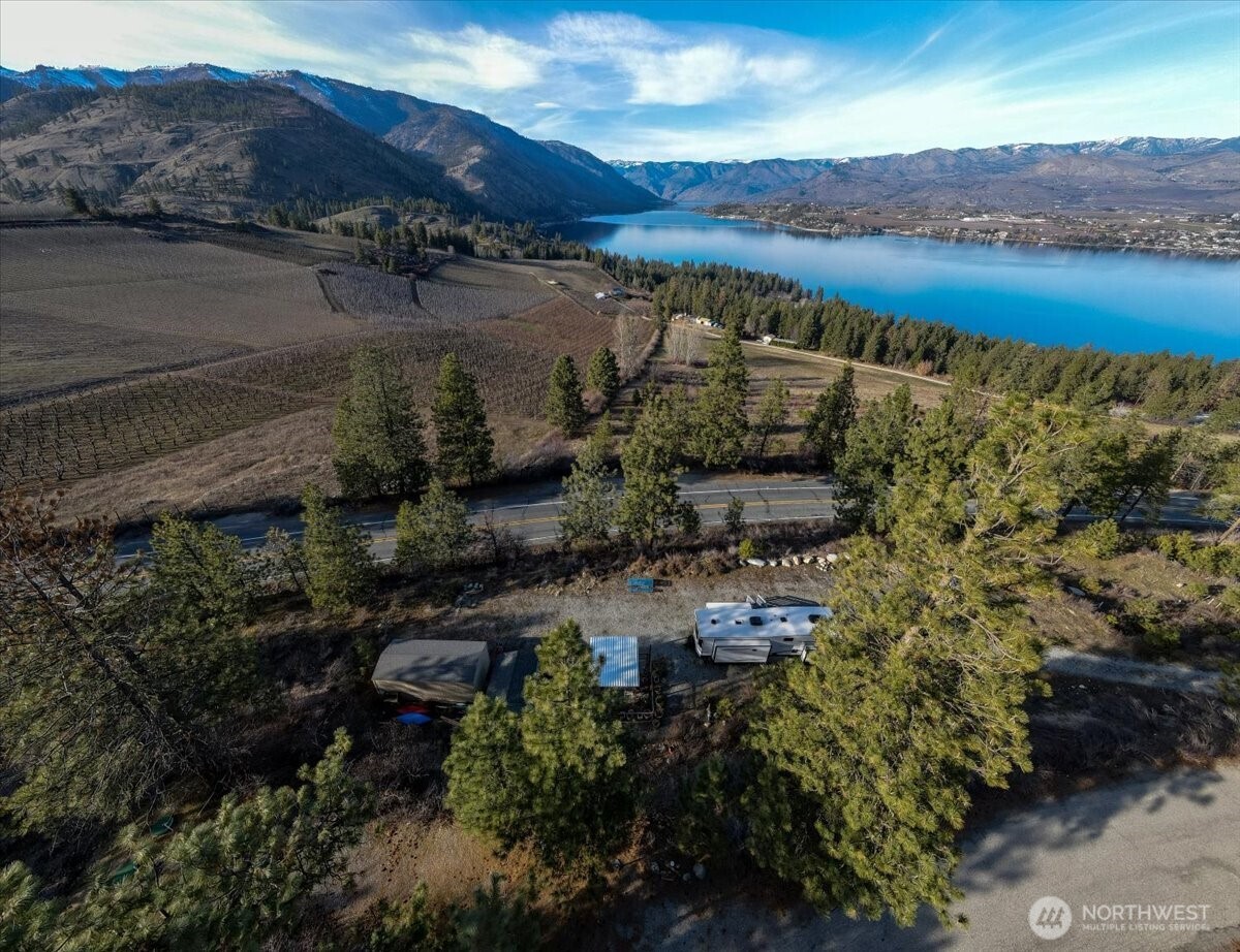 990 Upper Ridge Road , Chelan, WA 98816