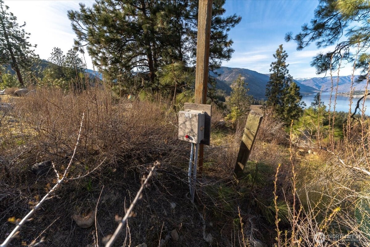 990 Upper Ridge Road , Chelan, WA 98816