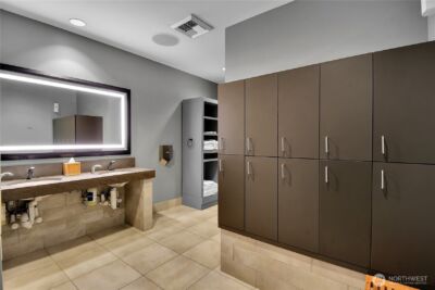 650 Bellevue Way NE #2808, Bellevue, WA 98004 - Photo 30
