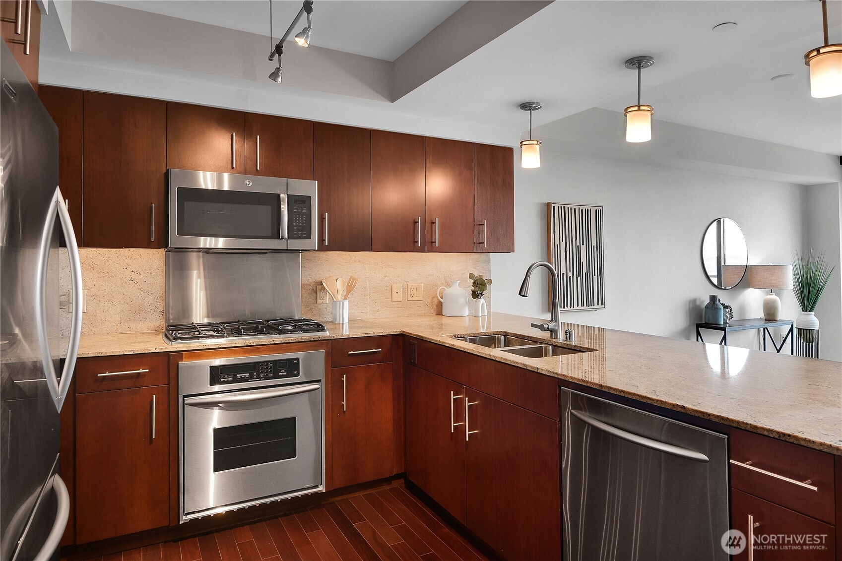 650 Bellevue Way NE #2808, Bellevue, WA 98004