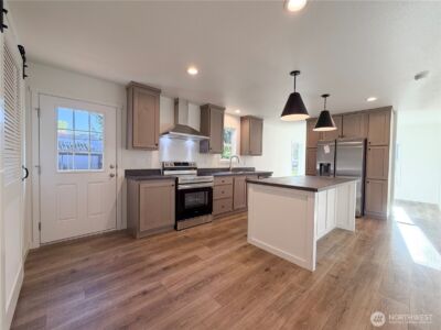 402 A Street , Vader, WA 98593 - Photo 5