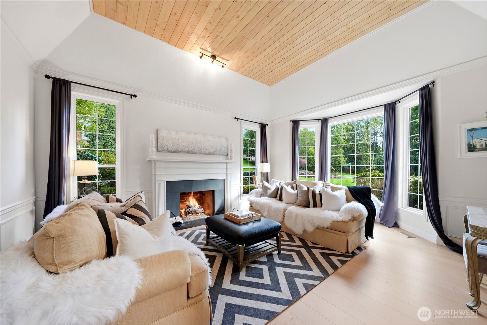 12938 196th Court NE, Woodinville, WA 98077