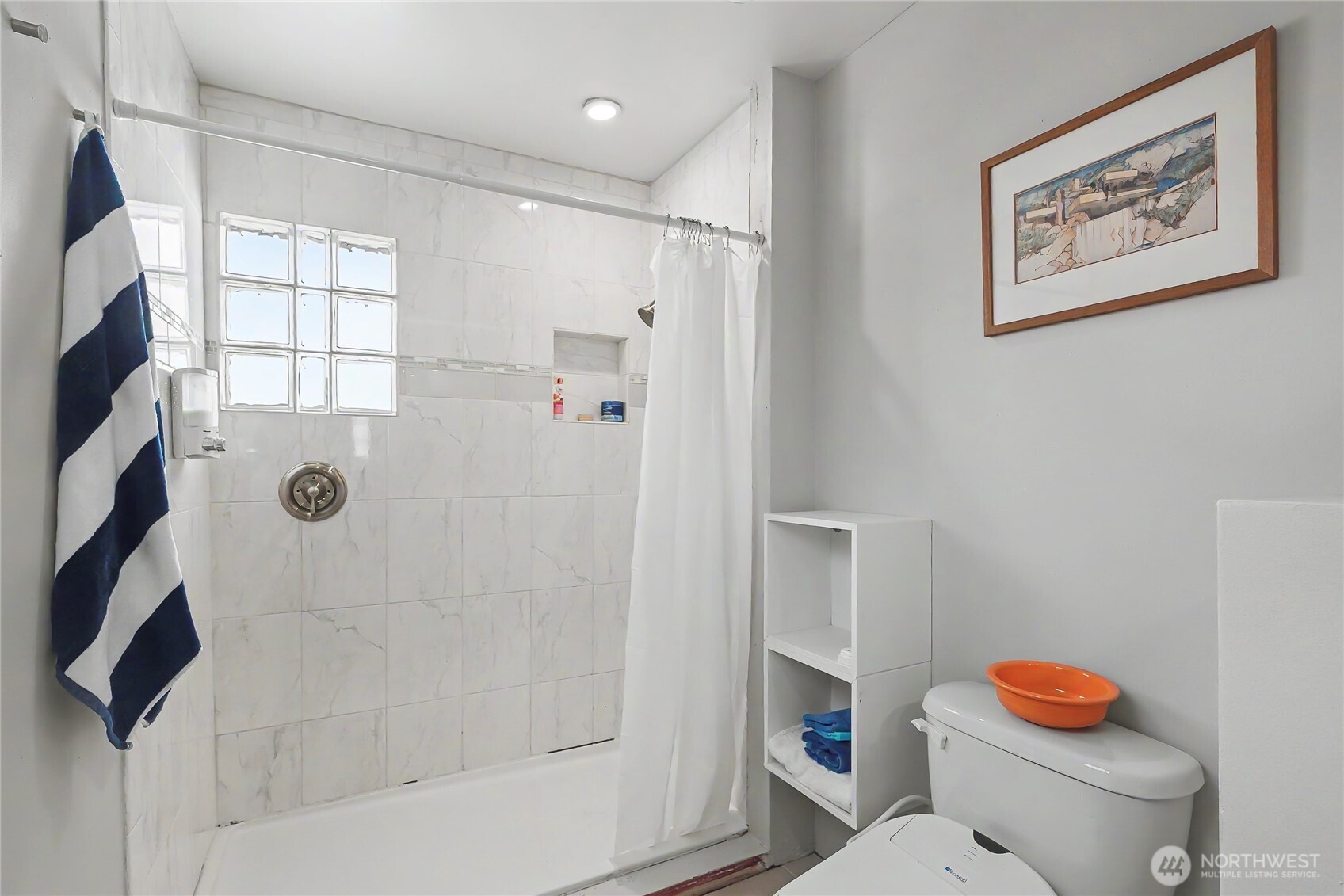 612 N Oakes Street , Tacoma, WA 98406