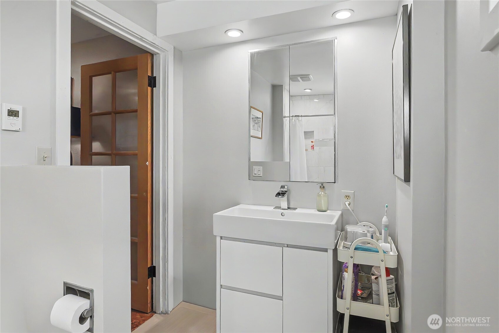 612 N Oakes Street , Tacoma, WA 98406