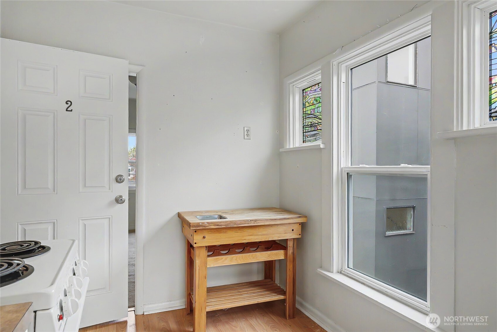 612 N Oakes Street , Tacoma, WA 98406