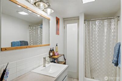 612 N Oakes Street , Tacoma, WA 98406 - Photo 28