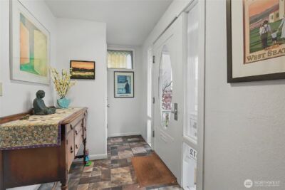 612 N Oakes Street , Tacoma, WA 98406 - Photo 3