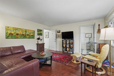 612 N Oakes Street , Tacoma, WA 98406 - Photo 4