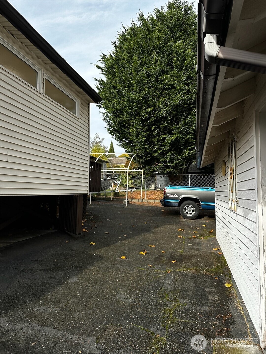 9022 36th Avenue SW, Seattle, WA 98126