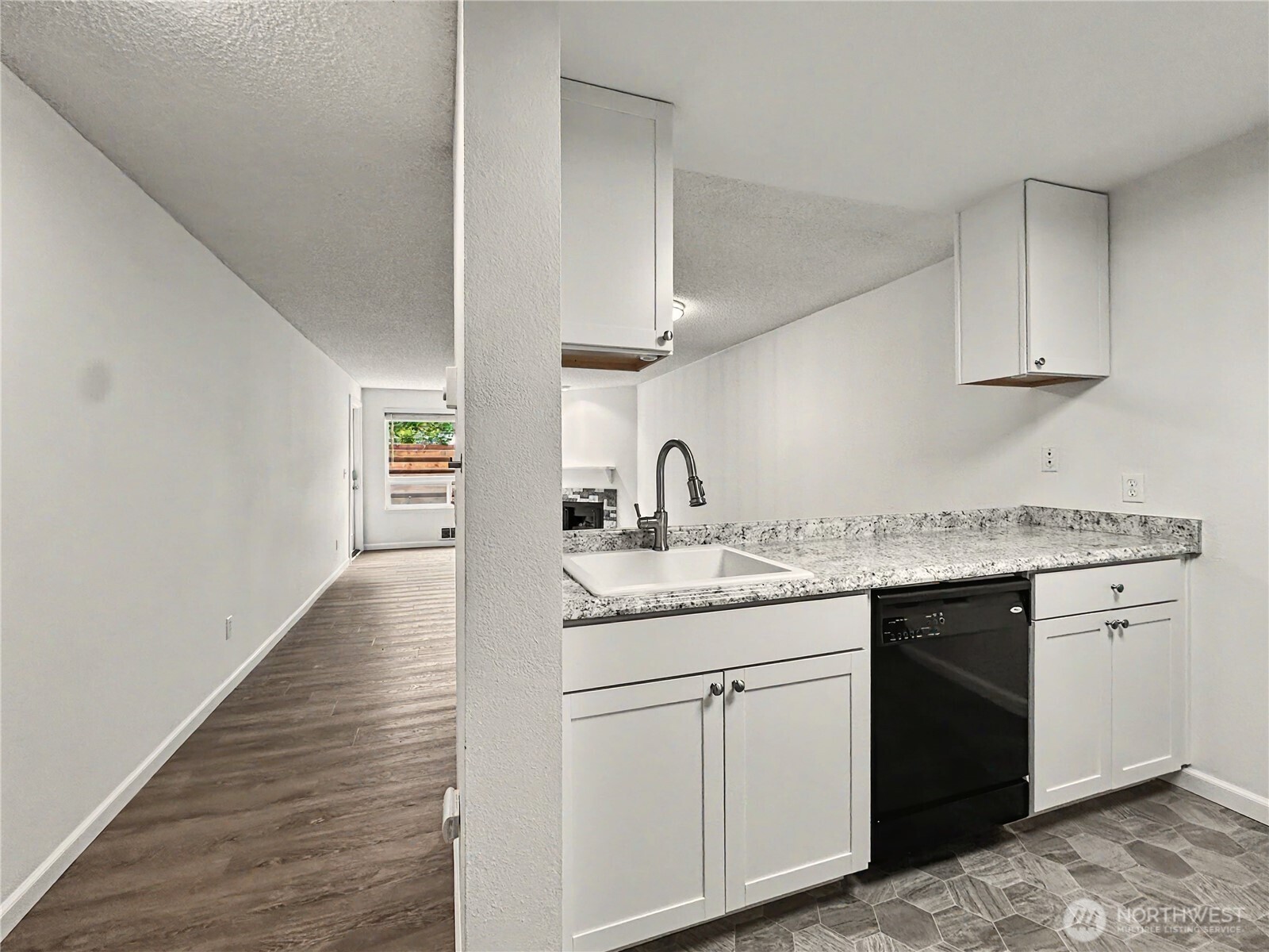 10501 8th Avenue NE #128, Seattle, WA 98125